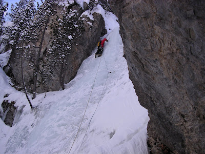 Escalada en hielo en Fournel, Freissinieres, Ceillac. 2004