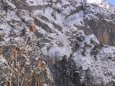 Escalada en hielo en Fournel, Freissinieres, Ceillac. 2004