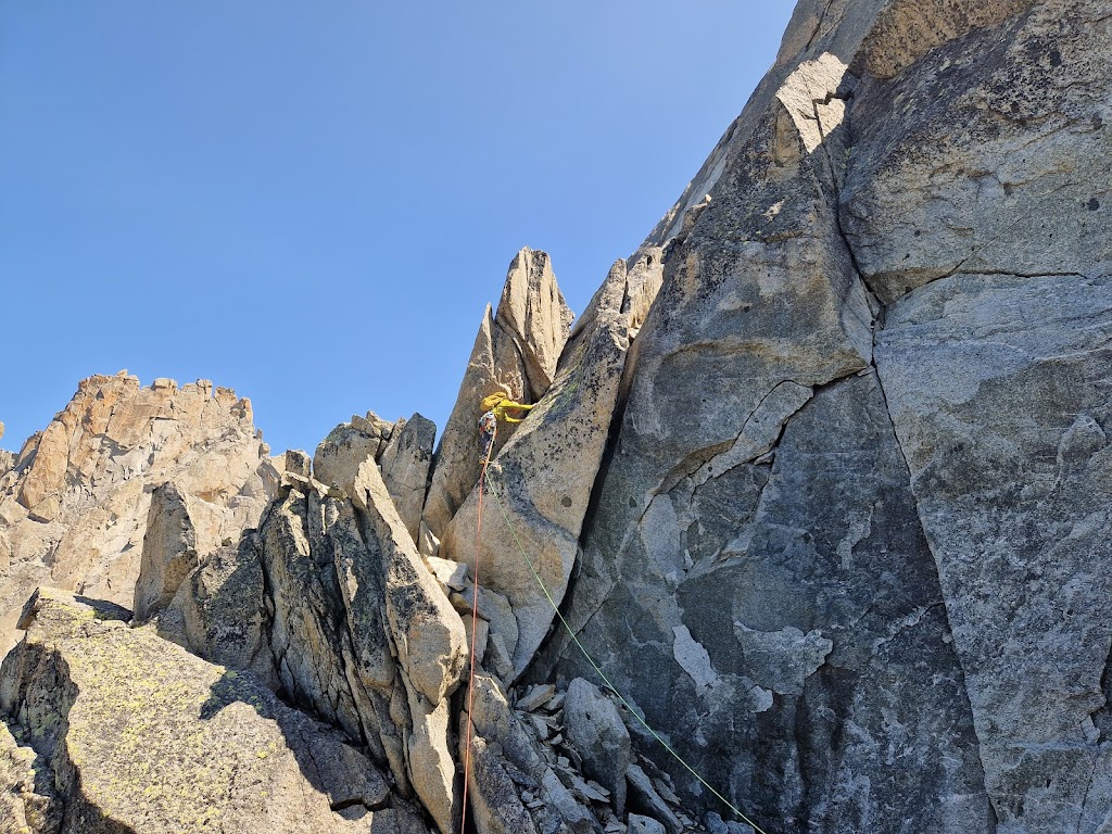 Arista NW a la Aguile de Blatiere, Chamonix.