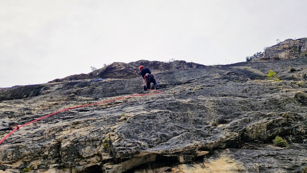 Vía Mescalito al Monte Colodri, Arco. (250m 7a/6b obl.)