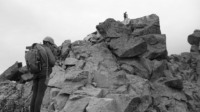 Espolón de los López 130m/6a+, Almanzor. Gredos