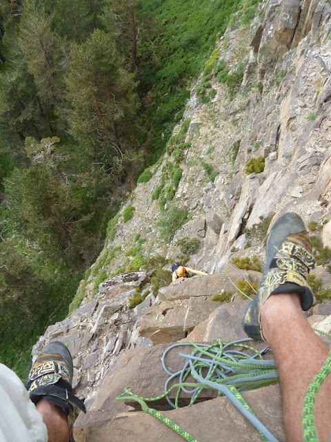 Brujas-Francoespañola, 430m MD+ (6b+/6a oblig.)