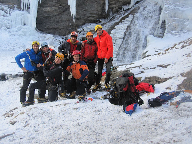Escalada en Hielo en Ardonés. Benasque