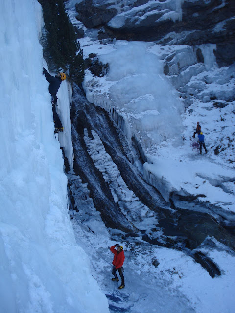 Escalada en Hielo en Ardonés. Benasque