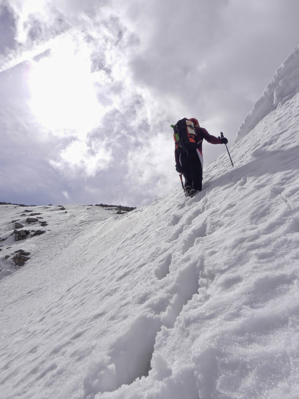 Pico del Aspe con esquís de travesía