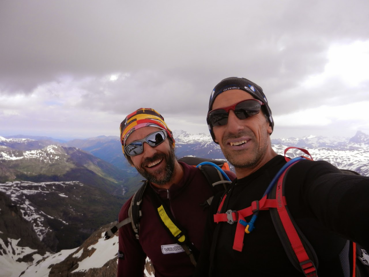 Pico del Aspe con esquís de travesía