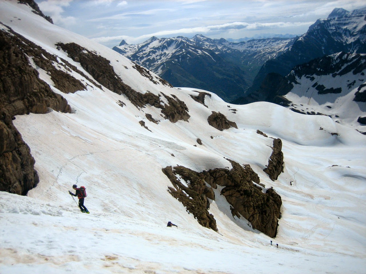Pico del Aspe con esquís de travesía