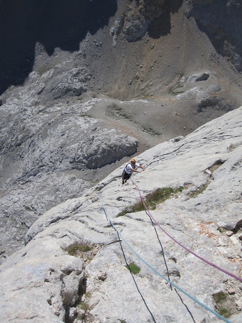 Amistad con el diablo + Cepeda al Naranjo de Bulnes