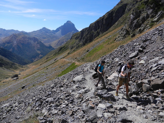 Arremoulit-Ibones Arriel-Sarra, pirineos en familia