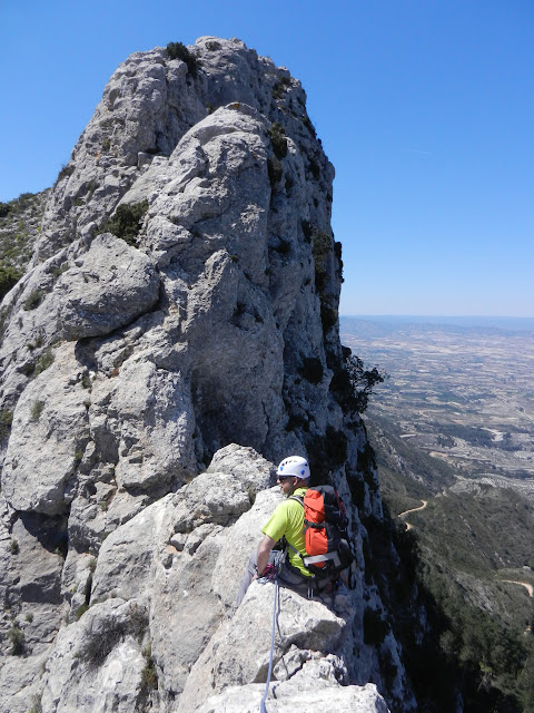 Cresta de Benicadell + Valencianos al Peñón de Ifach. Guiada en Levante