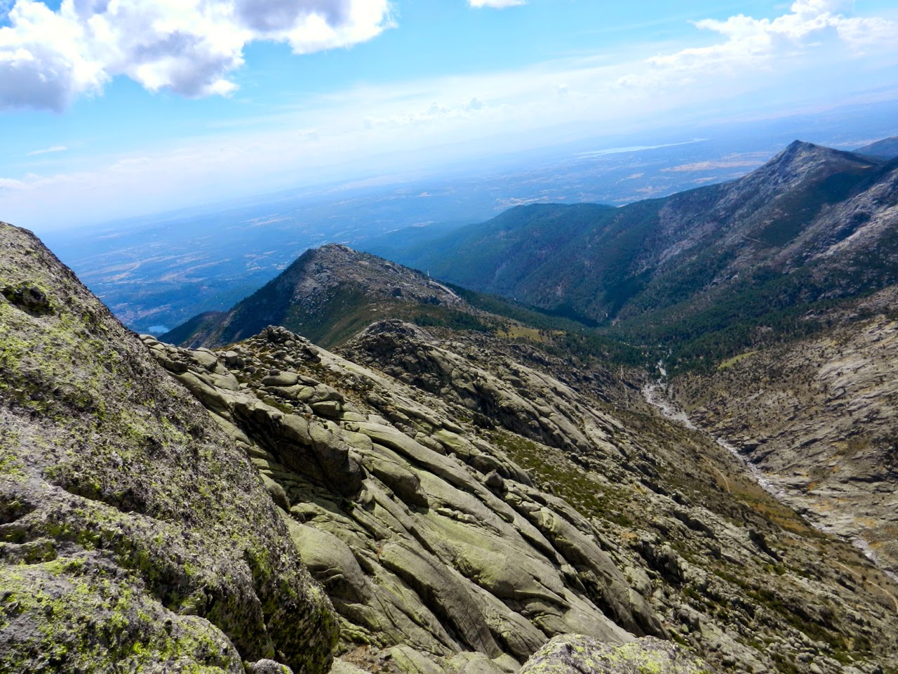 Vía de las Tormentas, 300m (V+). Las Berroqueras. Galayos