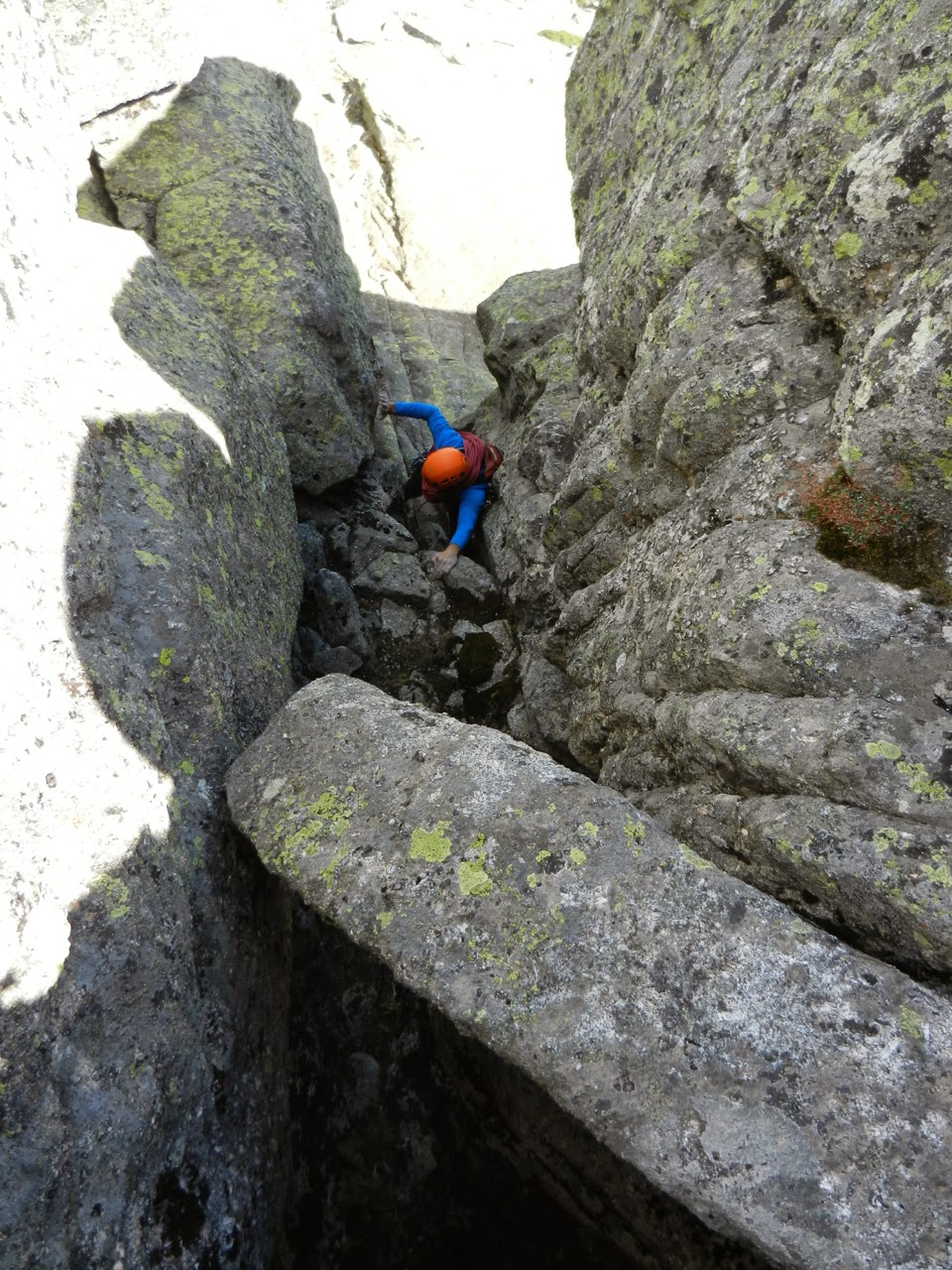 Vía de las Tormentas, 300m (V+). Las Berroqueras. Galayos