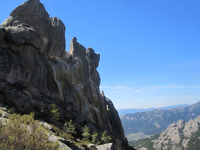 Caballo de Ajedrez + Alfil. Pedriza posterior