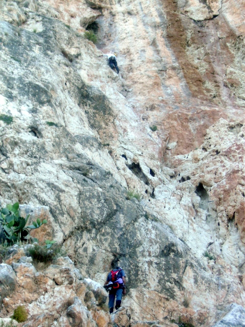 Peñón de Ifach. Vías Navegante + Costa Blanca + Polvos Mágicos