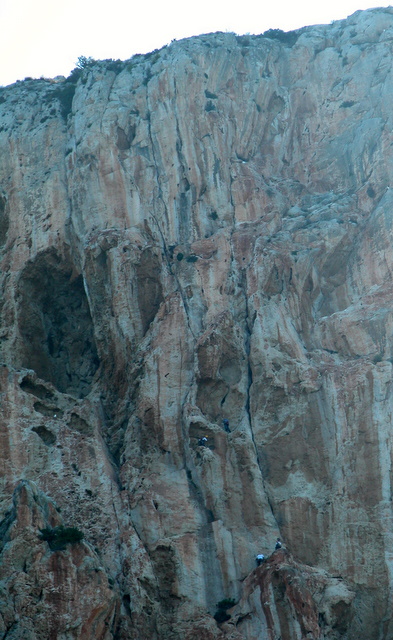 Peñón de Ifach. Vías Navegante + Costa Blanca + Polvos Mágicos