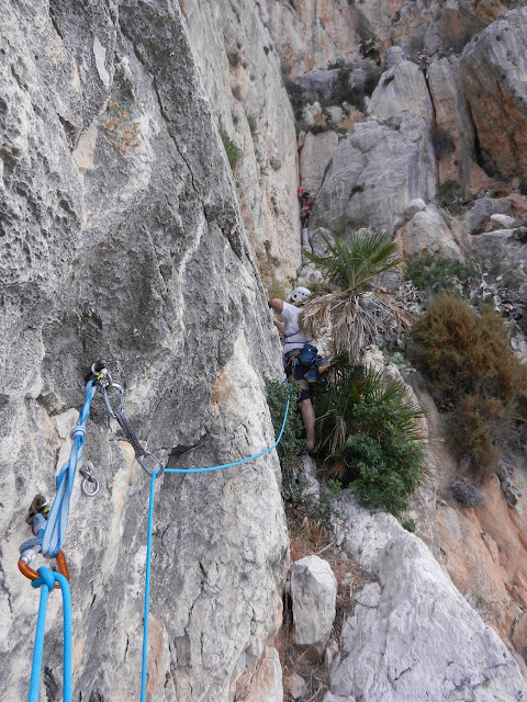 Pilar López de Sancho, 250m 6c/6b oblig. Peñón de Ifach