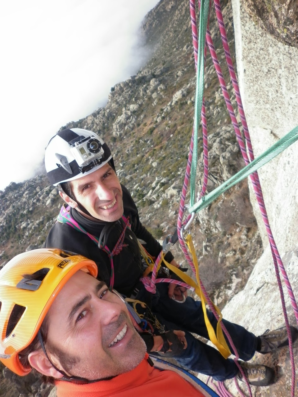 Vía Yatra+Darsan en el cancho gordo de Valdemanco. La cabrera
