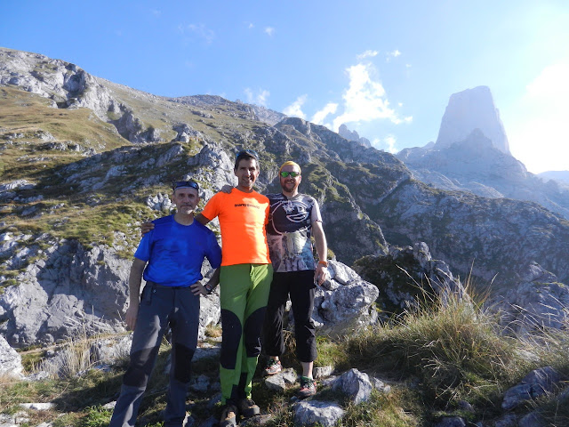 Vía Cepeda, 340 V+. Naranjo de Bulnes