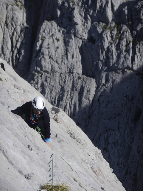 Vía Cepeda, 340 V+. Naranjo de Bulnes