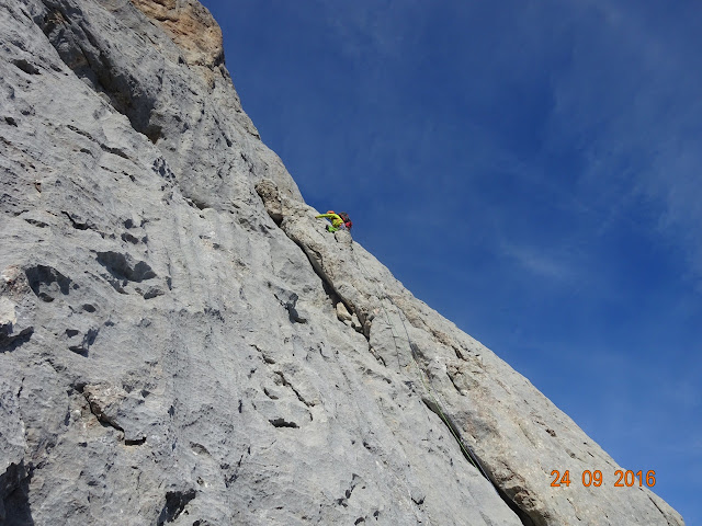 Vía Cepeda, 340 V+. Naranjo de Bulnes