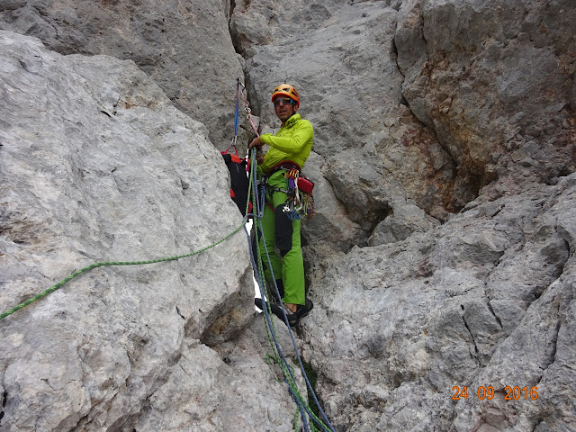 Vía Cepeda, 340 V+. Naranjo de Bulnes