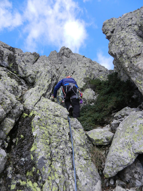 Cresta del Cuco, Navacerrada. Curso Terrenos Escarpados