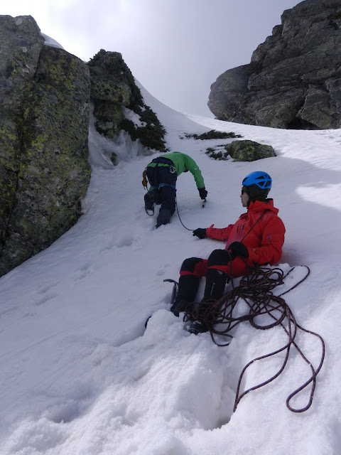Curso de Alpinismo y Curso de esquí de travesía en Guadarrama