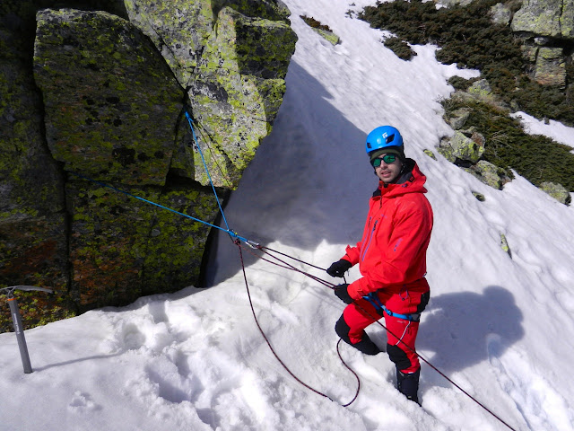 Curso de Alpinismo y Curso de esquí de travesía en Guadarrama