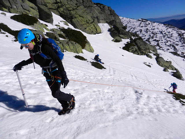 Curso de Alpinismo y Curso de esquí de travesía en Guadarrama