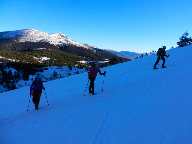 Curso de Alpinismo y Curso de esquí de travesía en Guadarrama