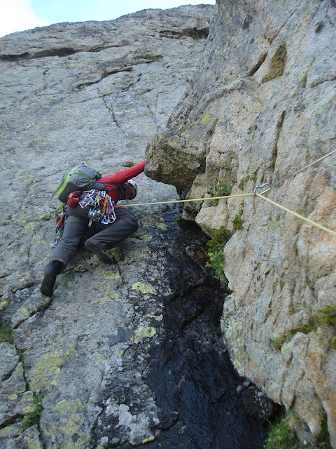 CARROS DE ROC 8/9. SABOREDO-COLOMERS