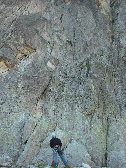 CARROS DE ROC 8/9. SABOREDO-COLOMERS