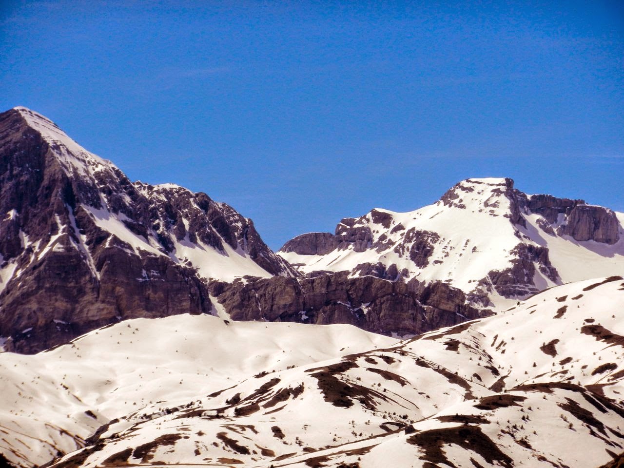 Pico Bazias desde el Balneario de Panticosa
