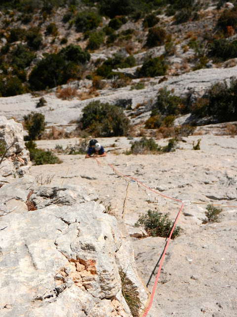 Desliz 315m 6b, Montrebei, Pared de Aragón