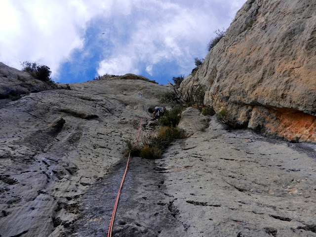 Desliz 315m 6b, Montrebei, Pared de Aragón
