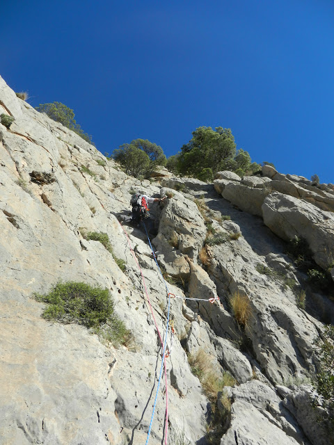 Espolón Central Puig Campana 400m / Vº