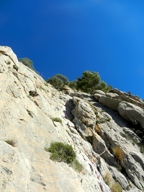 Espolón Central Puig Campana 400m / Vº