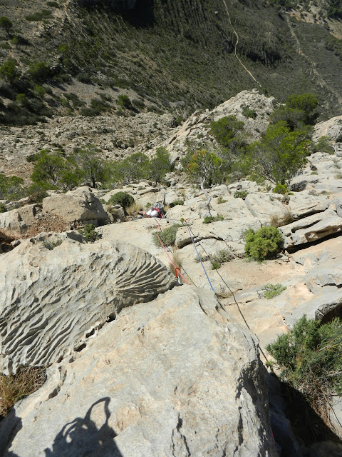 Espolón Central Puig Campana 400m / Vº