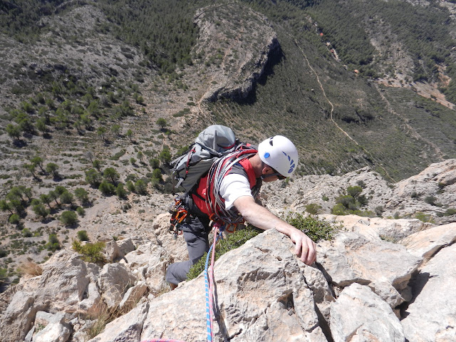 Espolón Central Puig Campana 400m / Vº