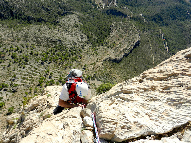 Espolón Central Puig Campana 400m / Vº