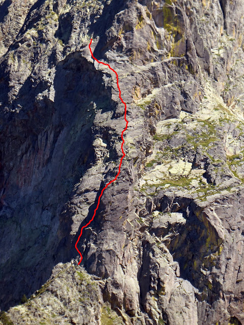 Espolón NW integral al Midi / MD 700m