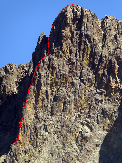 Espolón NW integral al Midi / MD 700m
