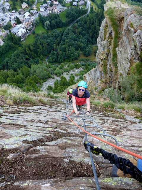 Ferrata Valtourneche, alpes italianos.