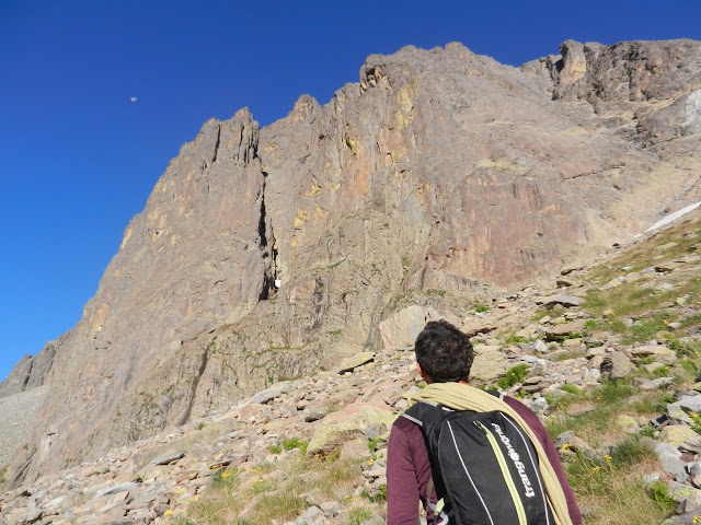 Vía Fouquier al Midi, 620m. V