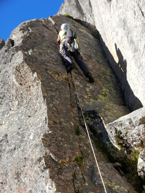Vía Fouquier al Midi, 620m. V