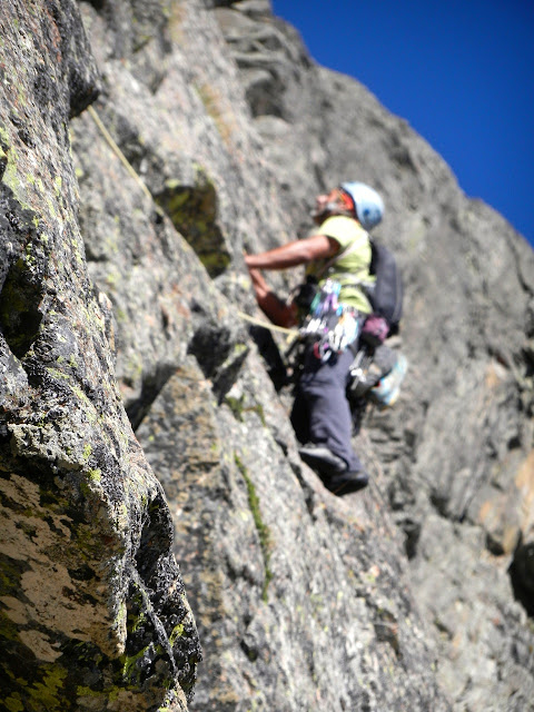 Vía Fouquier al Midi, 620m. V