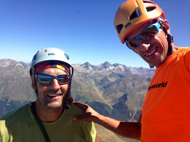 Vía Fouquier al Midi, 620m. V