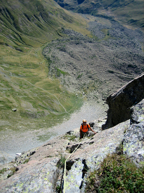 Vía Fouquier al Midi, 620m. V
