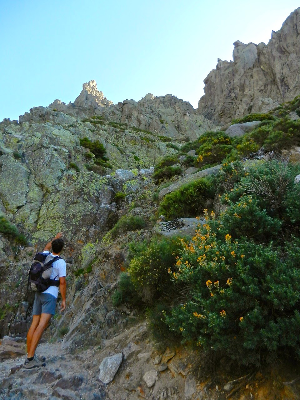 Tiempo de Cambio, 7a+ (6b+/A1). Peña del Aguila. Galayos