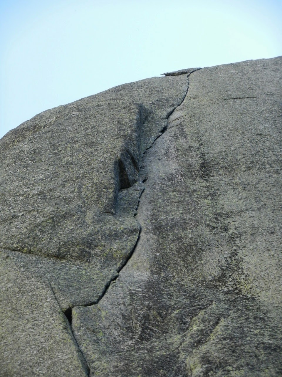 Tiempo de Cambio, 7a+ (6b+/A1). Peña del Aguila. Galayos